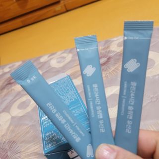클린24시간 슬림앤유산균 1박스 (3.5g X 15포) — 4점을 준 리뷰어가 2022년 11월 올린 사용 사진