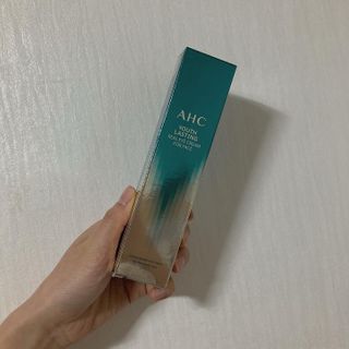 [NEW 탄력유턴 아이크림] AHC 유스 래스팅 리얼 아이크림 포 페이스 — 5점을 준 리뷰어가 2021년 2월 올린 사용 사진