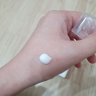 화이트리 채움 베리어 로션, 베리어 크림 세트 — 5점을 준 리뷰어가 2021년 1월 올린 사용 사진