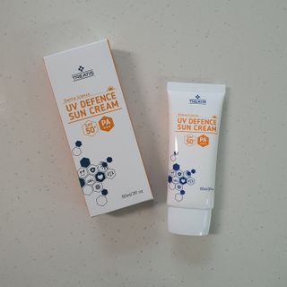 [트리티스] UV 디펜스 선크림 PA+++ / SPF50+  60ml — 4점을 준 리뷰어가 2021년 1월 올린 사용 사진