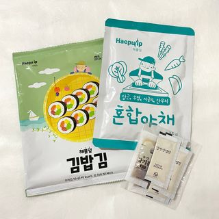 해풀잎 누구나 김밥*1ea [(혼합야채 35g *1ea,  김밥김 (5g, 5ea),  양념간장 (6g, 5ea), 참기름(5g, 2ea)] — 5점을 준 리뷰어가 2022년 7월 올린 사용 사진