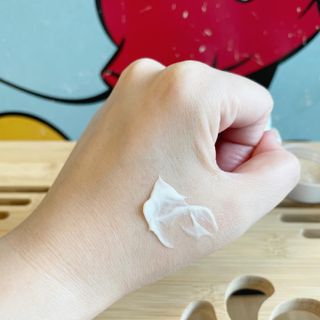 AYU25[아유트웬티파이브]다마스크로즈워터 베이스 천연 수분 촉촉 크림 — 4점을 준 리뷰어가 2021년 5월 올린 사용 사진