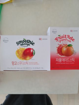 [복음자리] 바리스타 패키지 2종 랜덤발송 (딸기스무디 스틱+샤인머스캣에이드 or 망고스무디+자몽에이드) — 5점을 준 리뷰어가 2022년 7월 올린 사용 사진