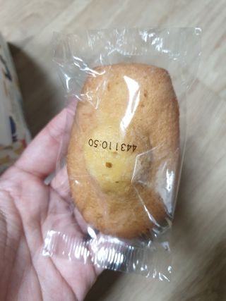 [메종콜리브리] 프랑스 마들렌 메종콜리브리 플레인 마들렌 2팩 — 5점을 준 리뷰어가 2022년 2월 올린 사용 사진