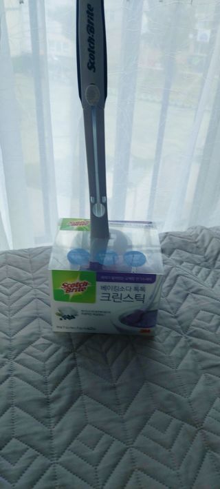 3M 스카치브라이트 크린스틱 베이킹소다 핸들 + 리필 2입 + 캐디 — 4점을 준 리뷰어가 2023년 5월 올린 사용 사진