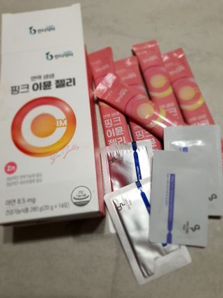 [인디닥터] 면역 생생 핑크 이뮨 젤리 — 5점을 준 리뷰어가 2022년 6월 올린 사용 사진