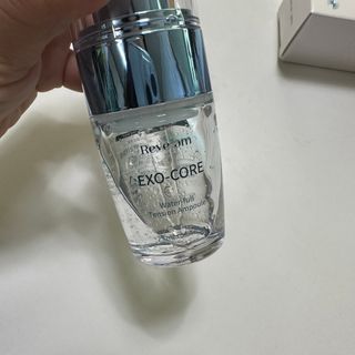 나우 [리브엠] 화해 1등 수분앰플 , 엑소코어 워터풀 텐션 앰플 — 5점을 준 리뷰어가 2023년 6월 올린 사용 사진