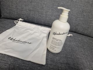 [위켄더스] 끈적임 없이 수분감을 채워주는 핸드& 바디로션 1종 랜덤발송 — 4점을 준 리뷰어가 2022년 5월 올린 사용 사진