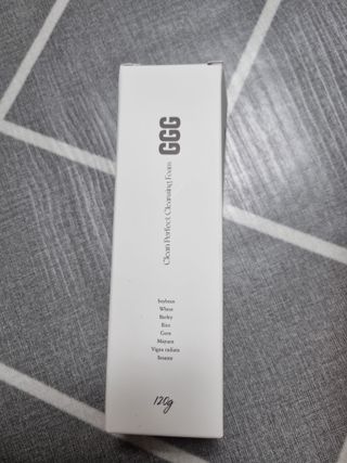 지지지 클린 퍼펙트 클렌징폼 120g — 5점을 준 리뷰어가 2022년 3월 올린 사용 사진