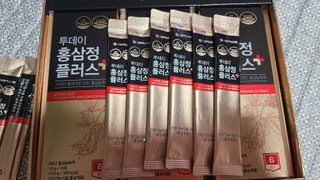 서울약사신협_투데이홍삼정플러스스틱_10g x 30포 — 5점을 준 리뷰어가 2021년 1월 올린 사용 사진