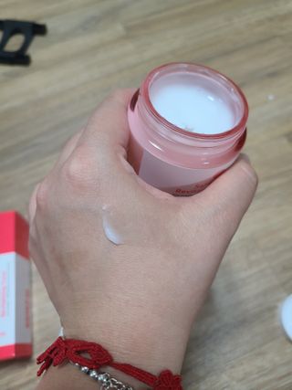 아이앤립 / EYENLIP 아이앤립 연어오일 리바이탈라이징 토너+앰플+크림 3종 세트 — 5점을 준 리뷰어가 2021년 5월 올린 사용 사진