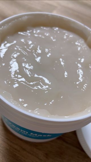 약손명가코스메틱 에오스보떼 뉴트리브 크림 마스크 솔트 500ml — 5점을 준 리뷰어가 2022년 1월 올린 사용 사진