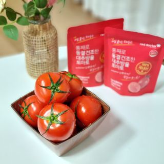 레드닥터 완숙토마토 + 통째로 동결건조한 대추방울토마토 — 5점을 준 리뷰어가 2022년 11월 올린 사용 사진