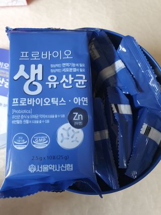 서울약사신협_프로바이오생유산균_2.5G x 100포 — 4점을 준 리뷰어가 2021년 3월 올린 사용 사진