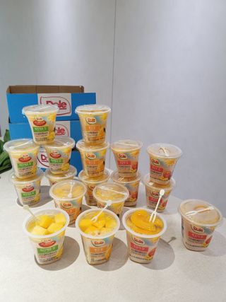 돌 MF[Dole] 파인애플컵/망고컵/복숭아컵 198g 6입X1박스 (맛 1가지 랜덤 발송) — 5점을 준 리뷰어가 2023년 6월 올린 사용 사진