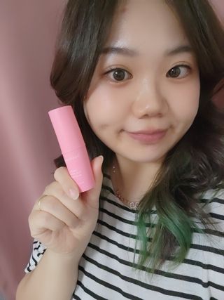 스킨큐어 산다화 카멜리아 안티 링클 멀티밤 — 4.5점을 준 리뷰어가 2022년 11월 올린 사용 사진