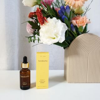 스킨큐어 산다화 비타민c 화이트닝 에센스 30ml — 5점을 준 리뷰어가 2021년 8월 올린 사용 사진