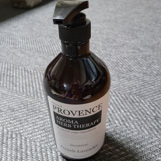 프로방스 프렌치 라벤더 샴푸 1,000ml — 5점을 준 리뷰어가 2021년 5월 올린 사용 사진