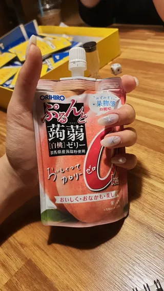ORIHIRO 오리히로 곤약젤리 제로칼로리 130g 4종 4팩(맛별로 1팩씩) — 5점을 준 리뷰어가 2023년 3월 올린 사용 사진