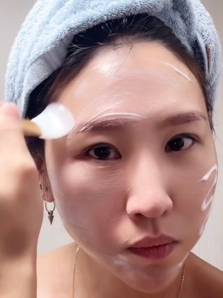[밀리밀리] 콜라피 3D 마스크+콜라피 필링젤(본품증정) — 4점을 준 리뷰어가 2023년 12월 올린 사용 사진