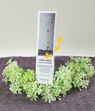 엘리샤코이 유스워터 페이스 앤 아이크림 — 5점을 준 리뷰어가 2021년 1월 올린 사용 사진