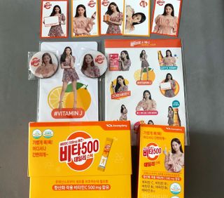 [광동제약] 비타500데일리스틱70포&굿즈3종 — 5점을 준 리뷰어가 2021년 10월 올린 사용 사진
