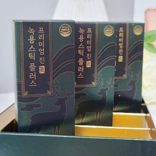 서울약사신협_프리미엄 진 녹용스틱 플러스10g x 30포 — 5점을 준 리뷰어가 2021년 8월 올린 사용 사진