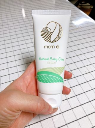 mom e 맘이 내추럴 베이비 케어 크림+바디오일 — 4점을 준 리뷰어가 2021년 1월 올린 사용 사진
