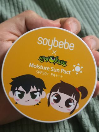 소이베베X신비아파트 모이스쳐 선팩트 SPF50+ PA+++ — 5점을 준 리뷰어가 2023년 4월 올린 사용 사진