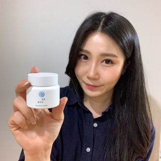 AYU25[아유트웬티파이브]다마스크로즈워터 베이스 천연 수분 촉촉 크림 — 3.5점을 준 리뷰어가 2021년 4월 올린 사용 사진
