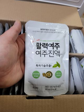 참유원 특허제조 활력 여주진액 여주즙 50포 — 5점을 준 리뷰어가 2022년 1월 올린 사용 사진