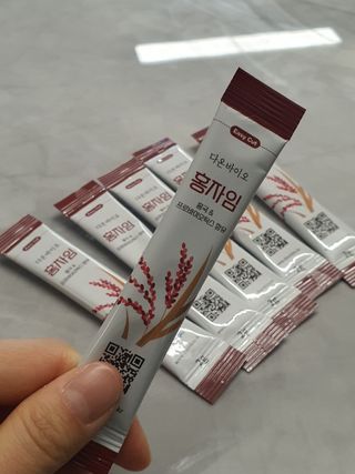 하루 1포로 콜레스테롤, 유산균, 고역가 소화효소까지 한번에 섭취! 다온바이오 홍자임 1개월분(30포) — 5점을 준 리뷰어가 2022년 12월 올린 사용 사진