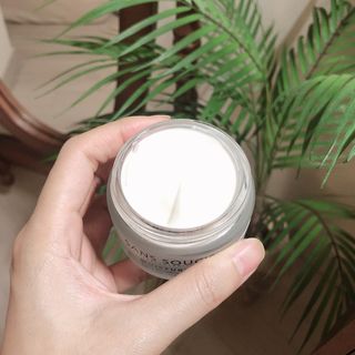 산수시 아쿠아 베네핏 24h 수부지 물광 속건조 수분크림 50ml — 5점을 준 리뷰어가 2021년 7월 올린 사용 사진