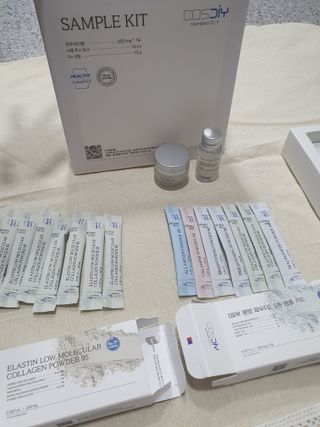 [유니자르] COSDIY  샘플 키트 + 엘라스틴 저분자 콜라겐 파우더 — 5점을 준 리뷰어가 2021년 11월 올린 사용 사진