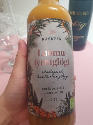 H365 [Kaskein Luomutyrniglögi] 핀란드 전통 무알콜 멀드와인 시벅톤 글로기 — 4점을 준 리뷰어가 2021년 4월 올린 사용 사진
