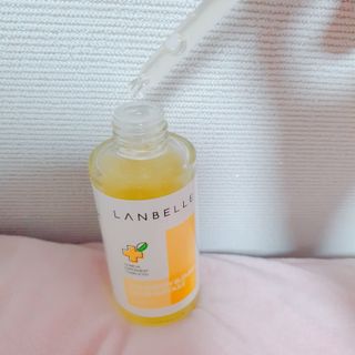 랑벨 비타 에너지 잡티 앰플 50ml 고농축 비타민, 저자극, 수분 촉촉, 미백 앰플 — 5점을 준 리뷰어가 2022년 4월 올린 사용 사진