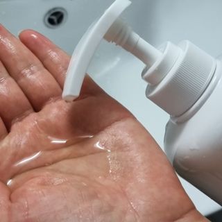 프리[닥터문] 유산균 락토케어 질경초 여성청결제 1000ml (젤타입) — 5점을 준 리뷰어가 2022년 5월 올린 사용 사진