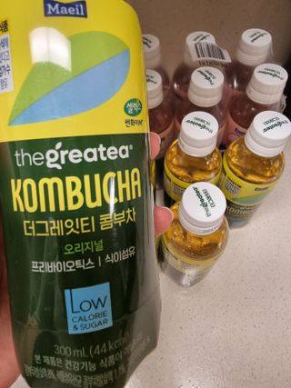 더그레잇티 콤부차 [매일유업] 더그레잇티 44kcal 콤부차 300ml *12개입 (오리지널 6개+베리리치 6개) — 5점을 준 리뷰어가 2023년 7월 올린 사용 사진