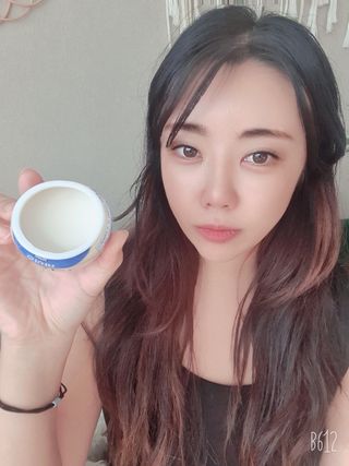 매일바이오 그릭요거트 오리지널 플레인 4개, 로스터리 커피믹스 4개 — 5점을 준 리뷰어가 2021년 12월 올린 사용 사진