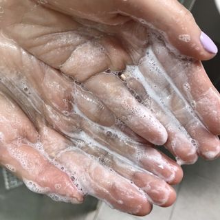 지지지 클린 퍼펙트 클렌징폼 120g — 5점을 준 리뷰어가 2022년 3월 올린 사용 사진