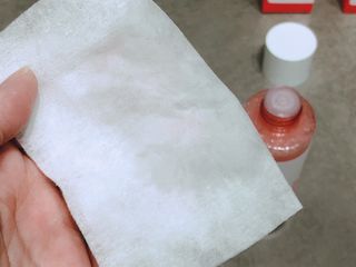 아이앤립 / EYENLIP 아이앤립 연어오일 리바이탈라이징 토너+앰플+크림 3종 세트 — 3점을 준 리뷰어가 2021년 5월 올린 사용 사진