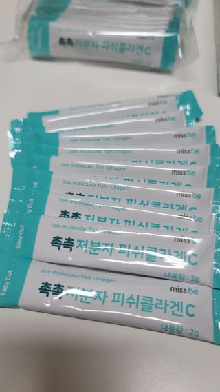 미스비 촉촉 저분자 피쉬콜라겐C — 5점을 준 리뷰어가 2021년 7월 올린 사용 사진