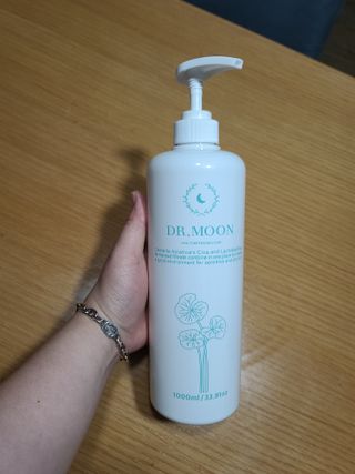 [닥터문] 센텔라 시카케어 화이트머스크 바디워시 1000ml — 5점을 준 리뷰어가 2023년 7월 올린 사용 사진