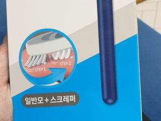 크리오 클리어스 혀백태제거 구취관리 혀클리너 — 5점을 준 리뷰어가 2021년 2월 올린 사용 사진