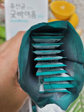 프리마인 유산균 국가지정연구소 선정, 살아있는 생유산균 200억 마리의 힘. 유산균n굿바이옴플러스 — 5점을 준 리뷰어가 2021년 10월 올린 사용 사진