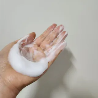 비프리코스메틱 허니 스킨 클렌징폼 150ml — 5점을 준 리뷰어가 2023년 2월 올린 사용 사진