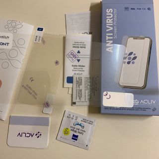 아클리브 Premium 항균 항바이러스 액정 보호필름(iPhone) — 5점을 준 리뷰어가 2022년 9월 올린 사용 사진