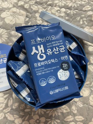서울약사신협_프로바이오생유산균_2.5G x 100포 — 5점을 준 리뷰어가 2021년 6월 올린 사용 사진