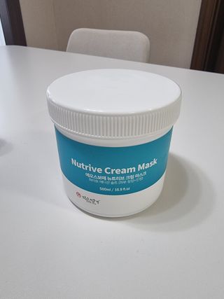 약손명가코스메틱 에오스보떼 뉴트리브 크림 마스크 솔트 500ml — 5점을 준 리뷰어가 2022년 1월 올린 사용 사진
