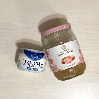 매일바이오 그릭요거트 오리지널 플레인 4개, 로스터리 커피믹스 4개 — 3점을 준 리뷰어가 2021년 12월 올린 사용 사진